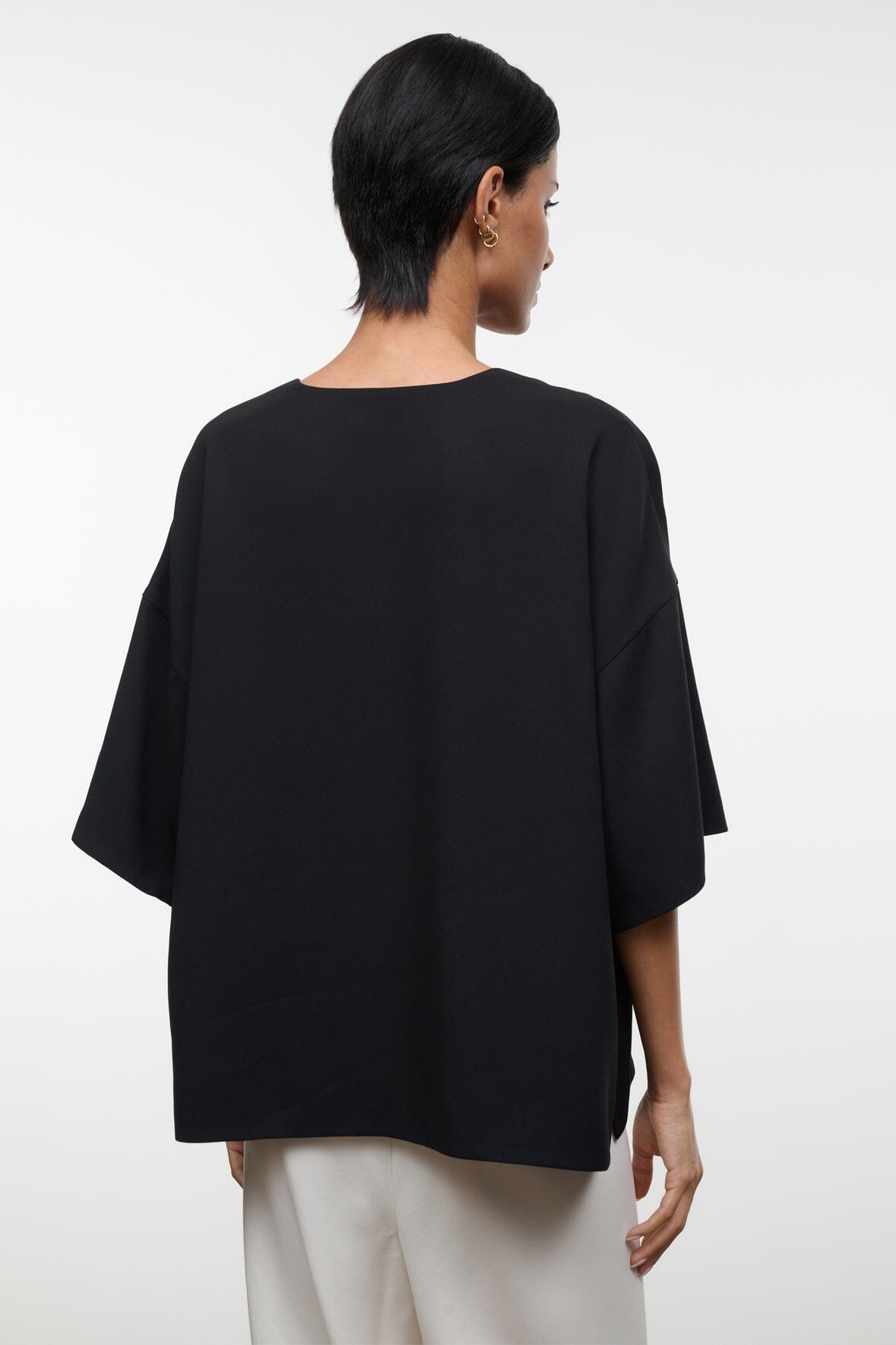 STUDIO TEE | BLACK