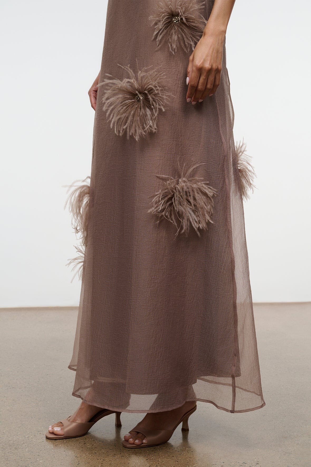 ALBEE DRESS | TRUFFLE