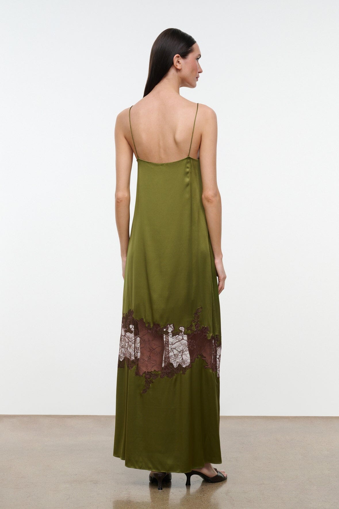 DELFINA SILK DRESS | PEAR