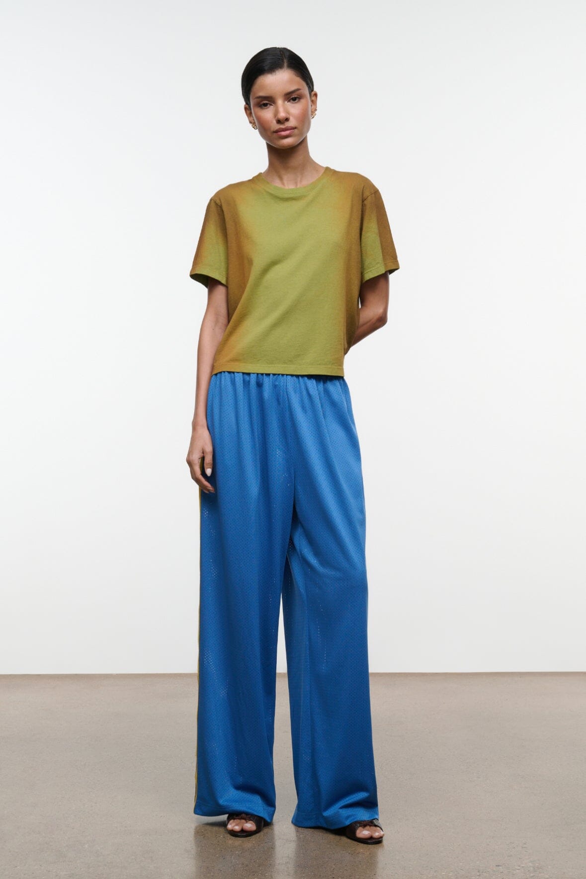 FORM TEE | FADED MOSS