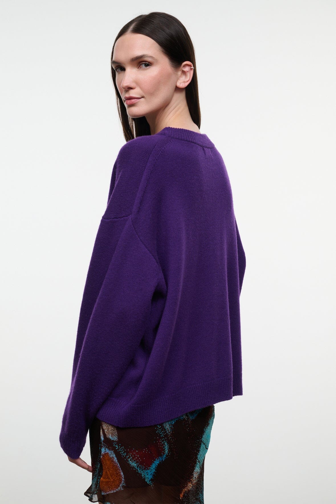 SERRANO CASHMERE RELAXED CREW | COSMOS