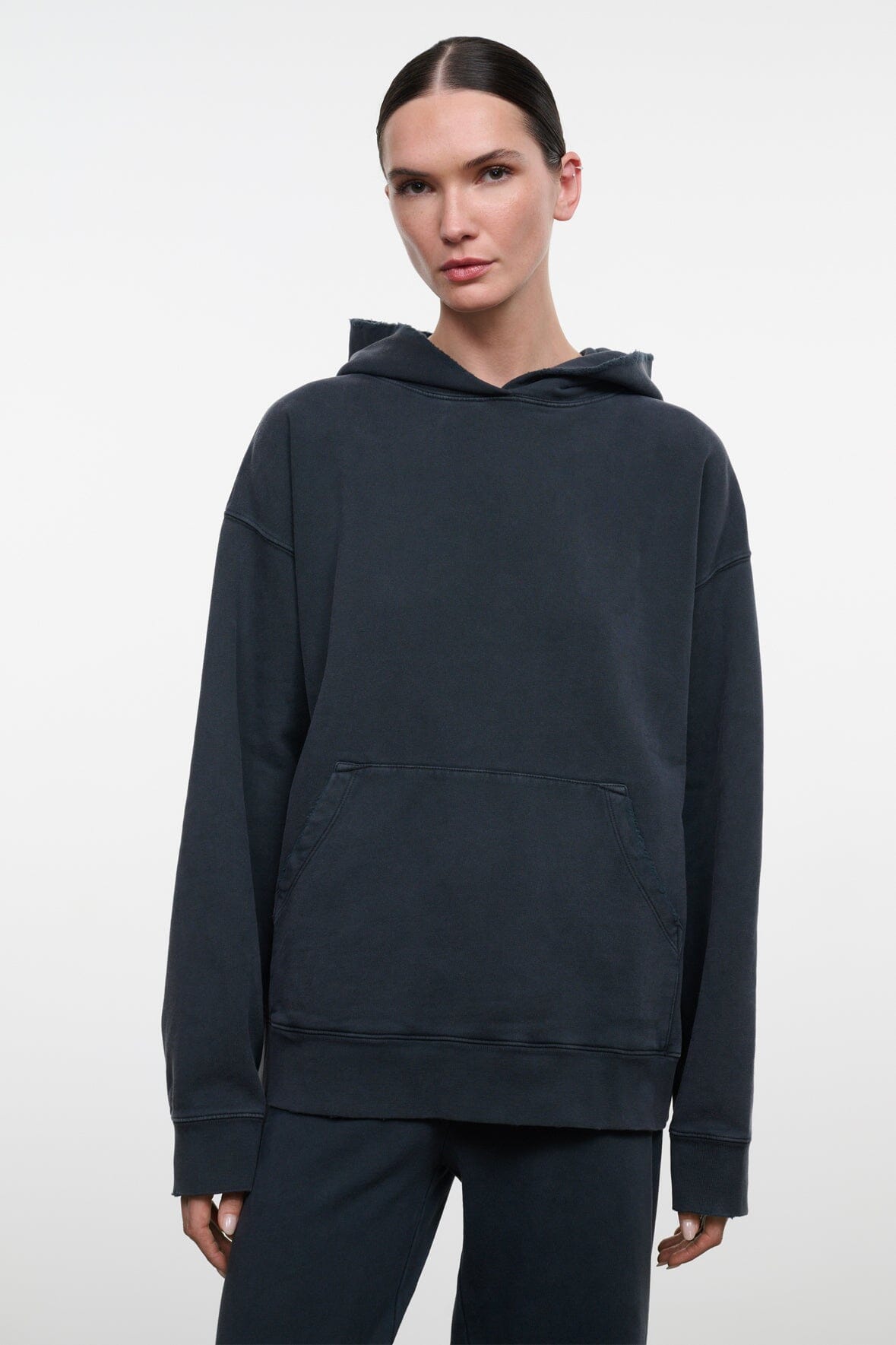 LOUNGE TERRY HOODIE | WASHED BLACK