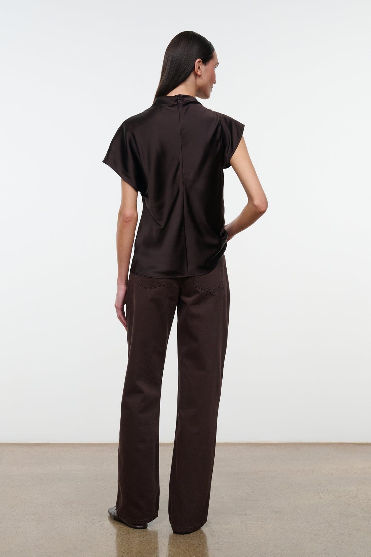 LEO HIGH RISE JEAN | EARTH