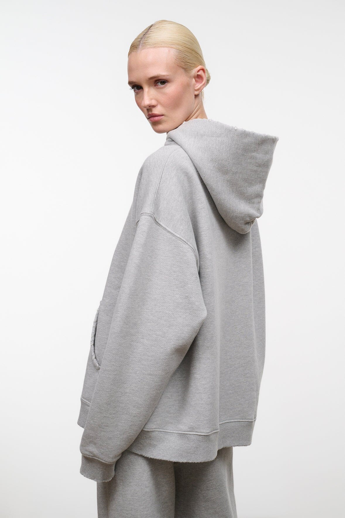 LOUNGE TERRY HOODIE | HEATHER GREY
