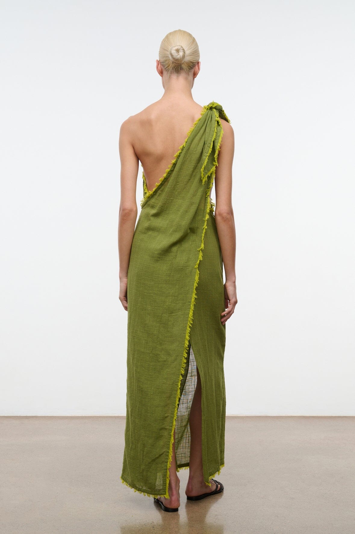 KALIA DRESS | PESTO
